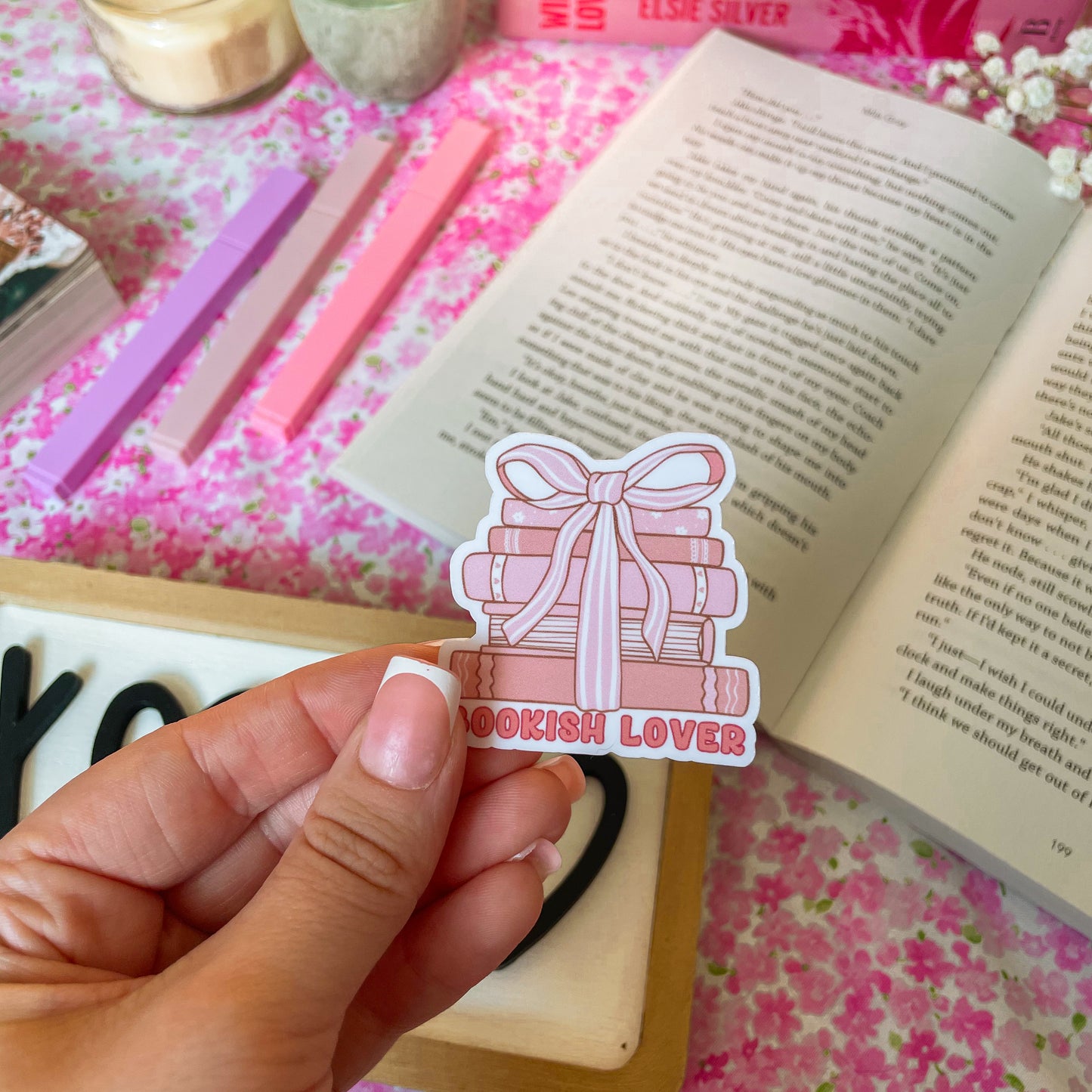 Bookish lover stack - Sticker