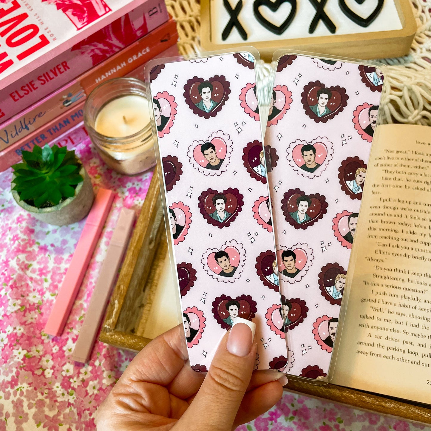 Heart throbs of Forks - Bookmark