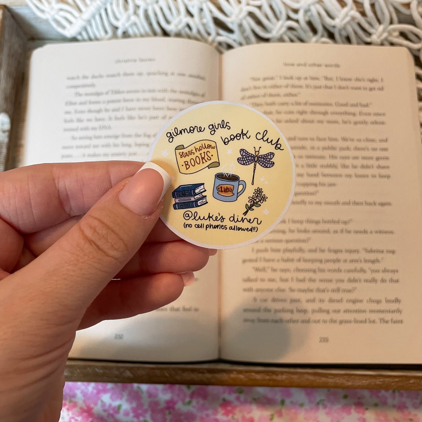 Gilmore girls book club - Sticker