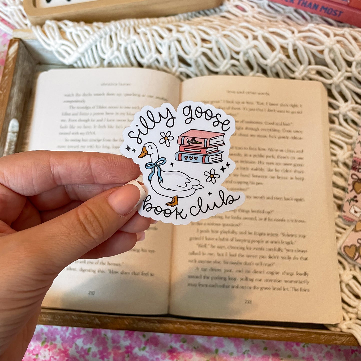 Silly goose book club - Sticker